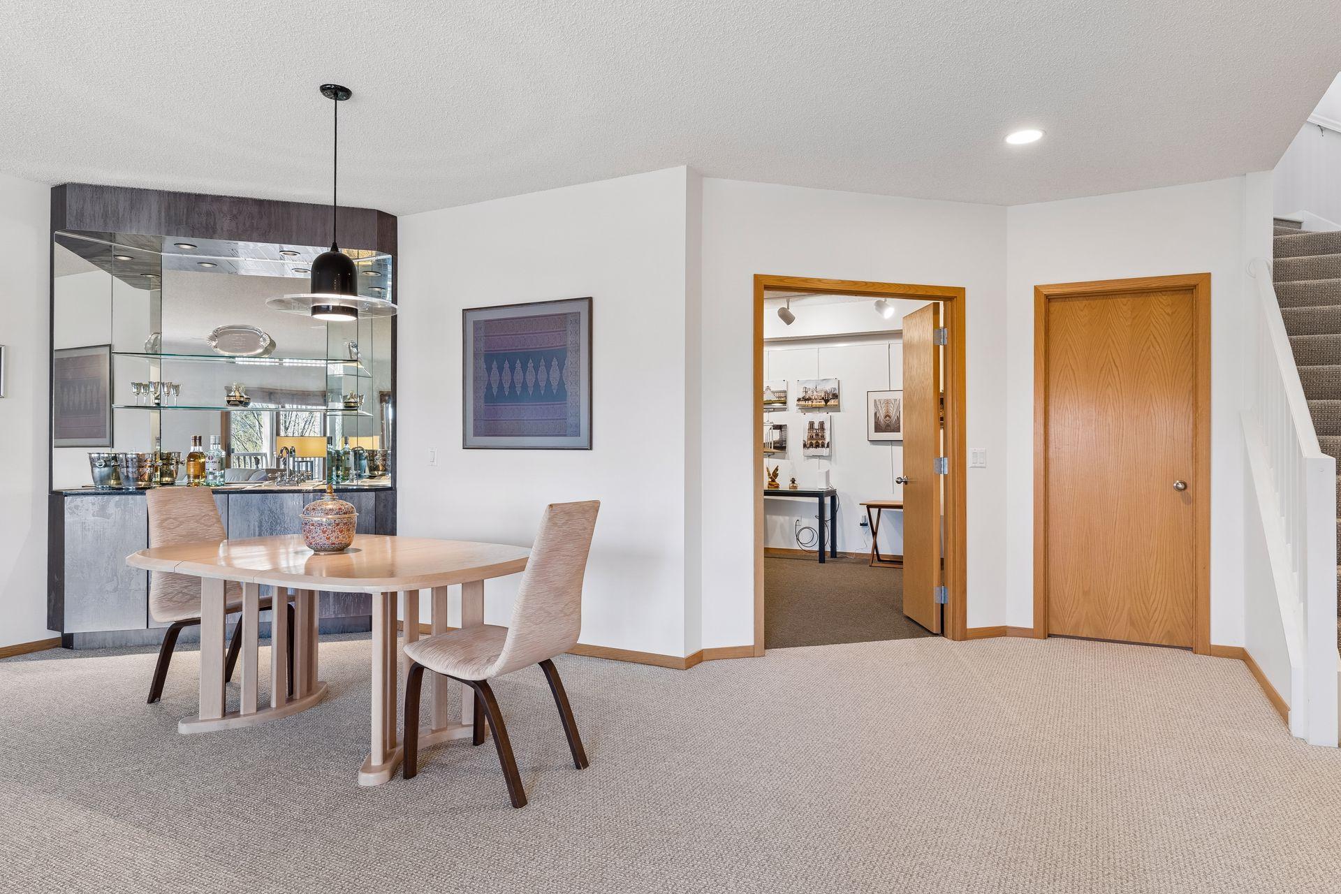 7052 Crowne Oak Road Eden Prairie, MN 55344 - Photo 47 of 58