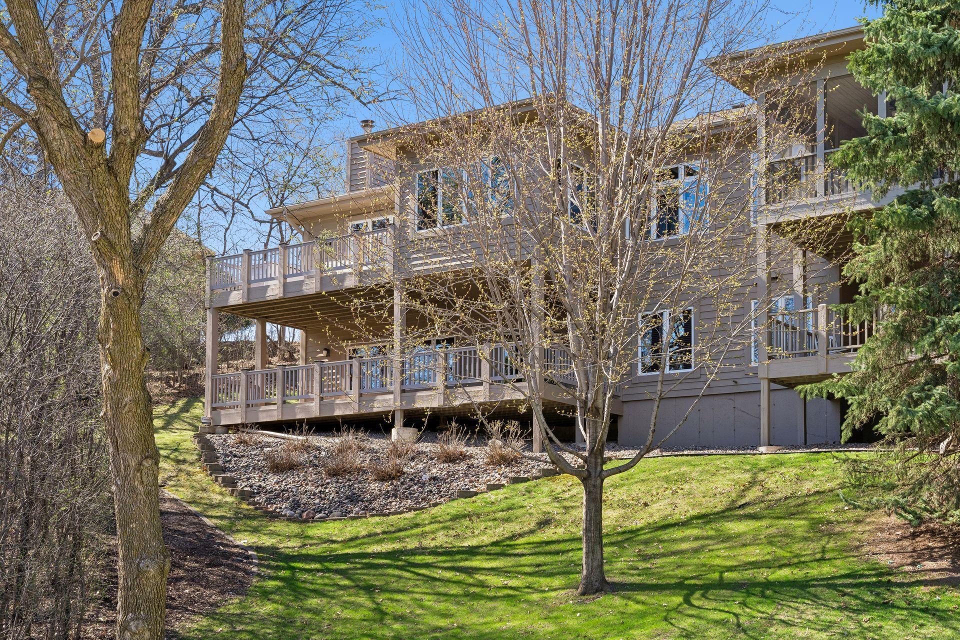 7052 Crowne Oak Road Eden Prairie, MN 55344 - Photo 55 of 58