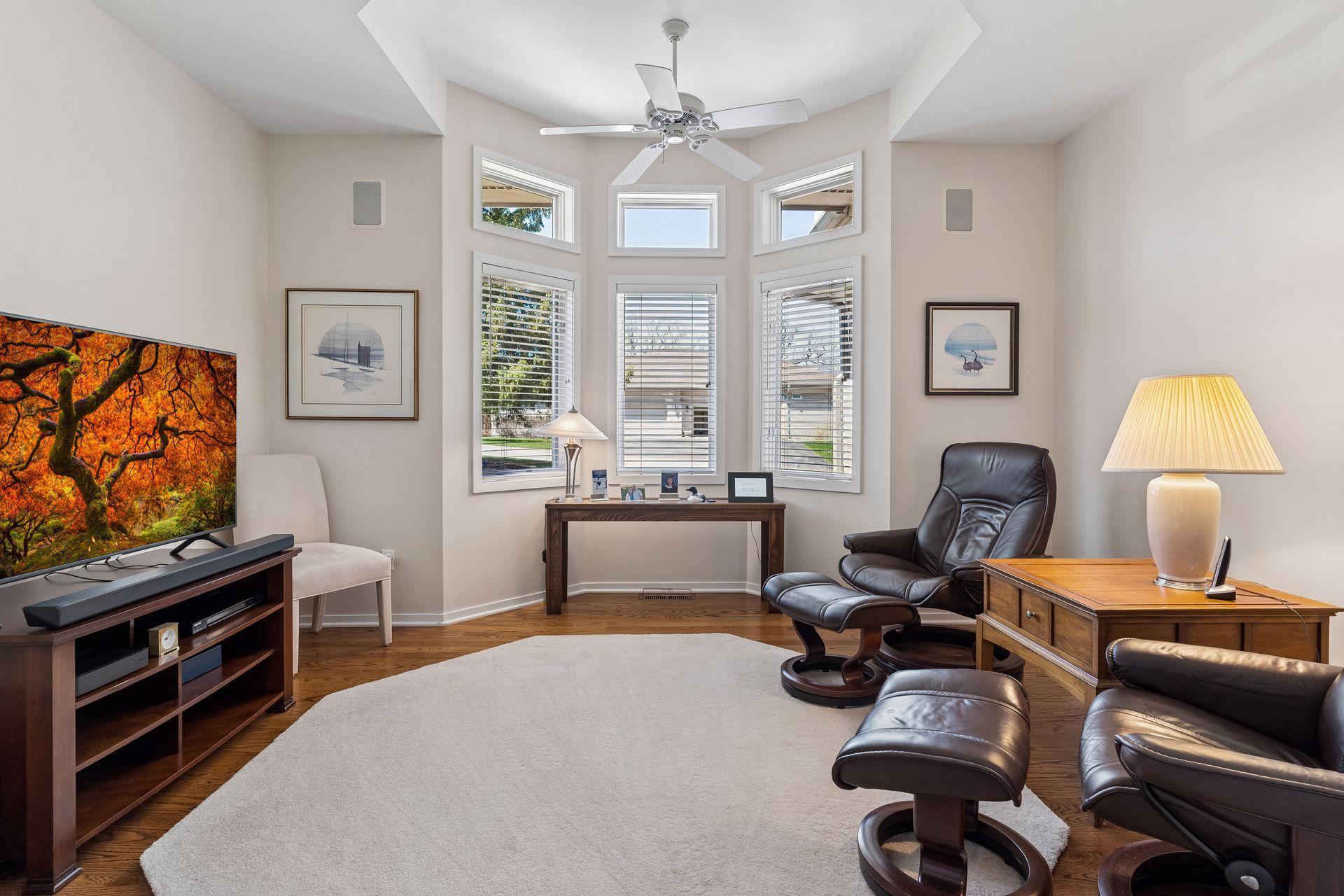 7052 Crowne Oak Road Eden Prairie, MN 55344 - Photo 7 of 58