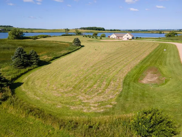 $40,000 | 125 Heritage Trail, Lake Wilson, MN 56151