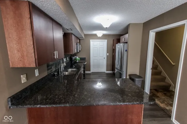 $245,000 | 5406 Thornridge Place, Indianapolis, IN 46237