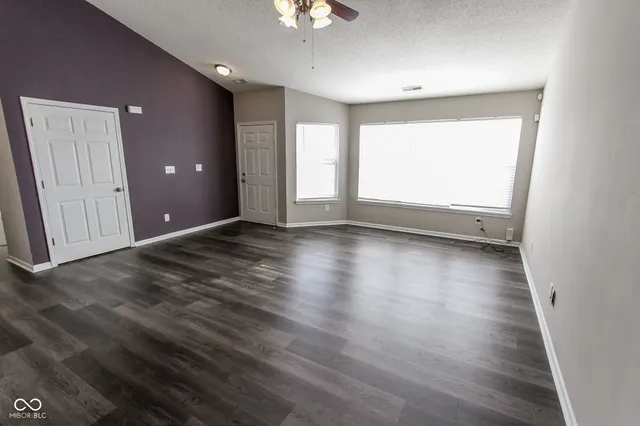 $245,000 | 5406 Thornridge Place, Indianapolis, IN 46237