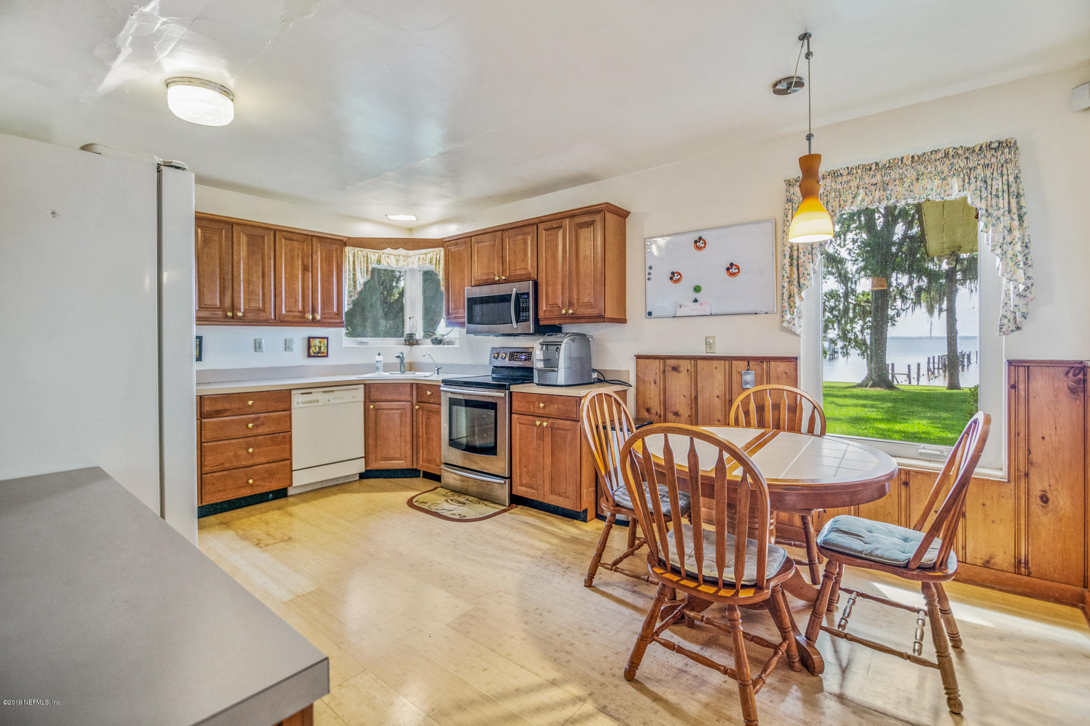 207 River Road Orange Park, FL 32073 - Photo 21 of 46 Kitchen