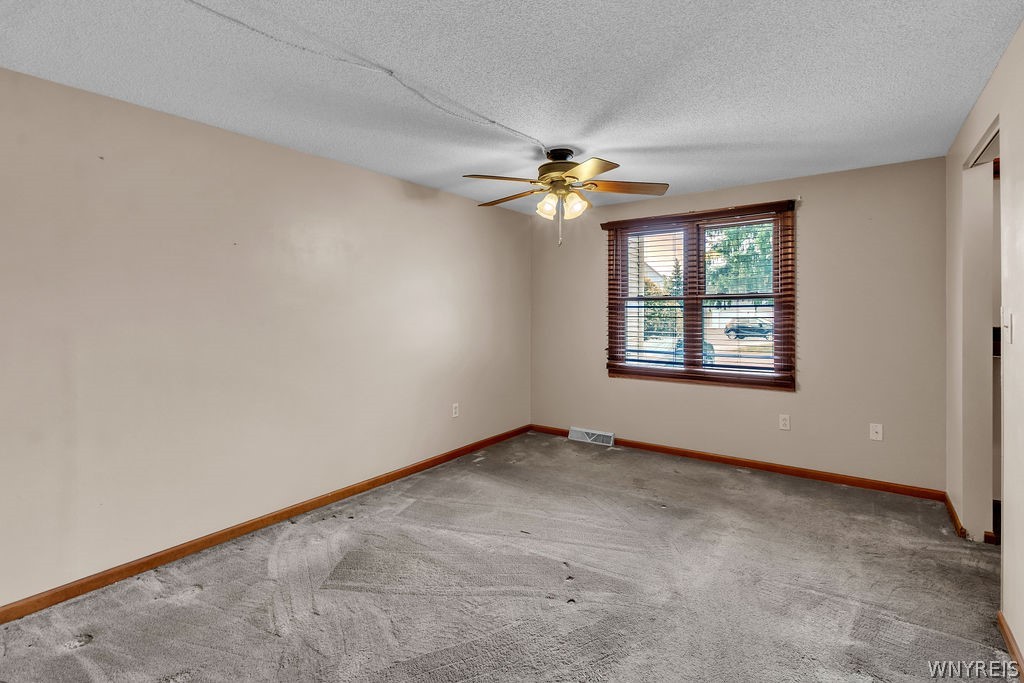 4755 Chestnut Ridge Road, Unit 9 Amherst, NY 14228 - Photo 30 of 46 Bedroom #1 primary suite