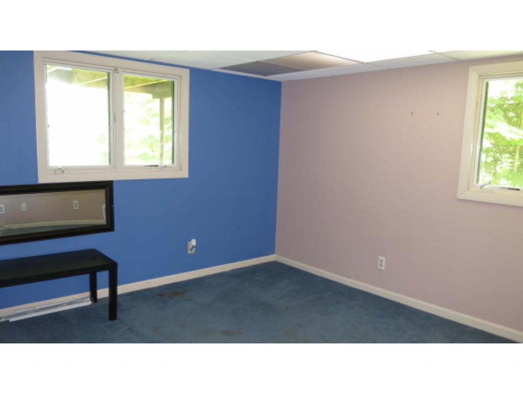 382 Dogford Road Hanover, NH 03750 - Photo 13 of 24