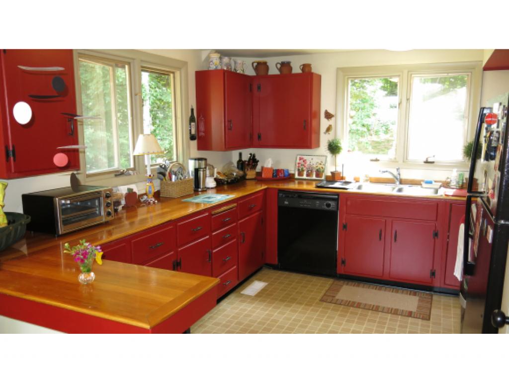 382 Dogford Road Hanover, NH 03750 - Photo 7 of 24