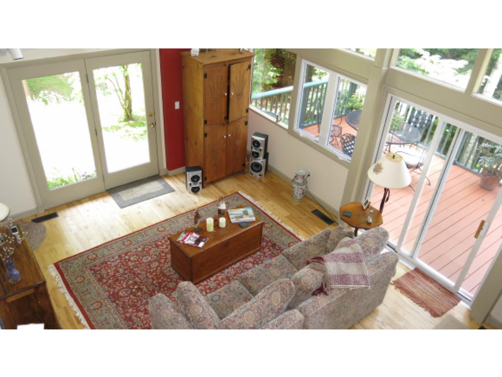 382 Dogford Road Hanover, NH 03750 - Photo 8 of 24