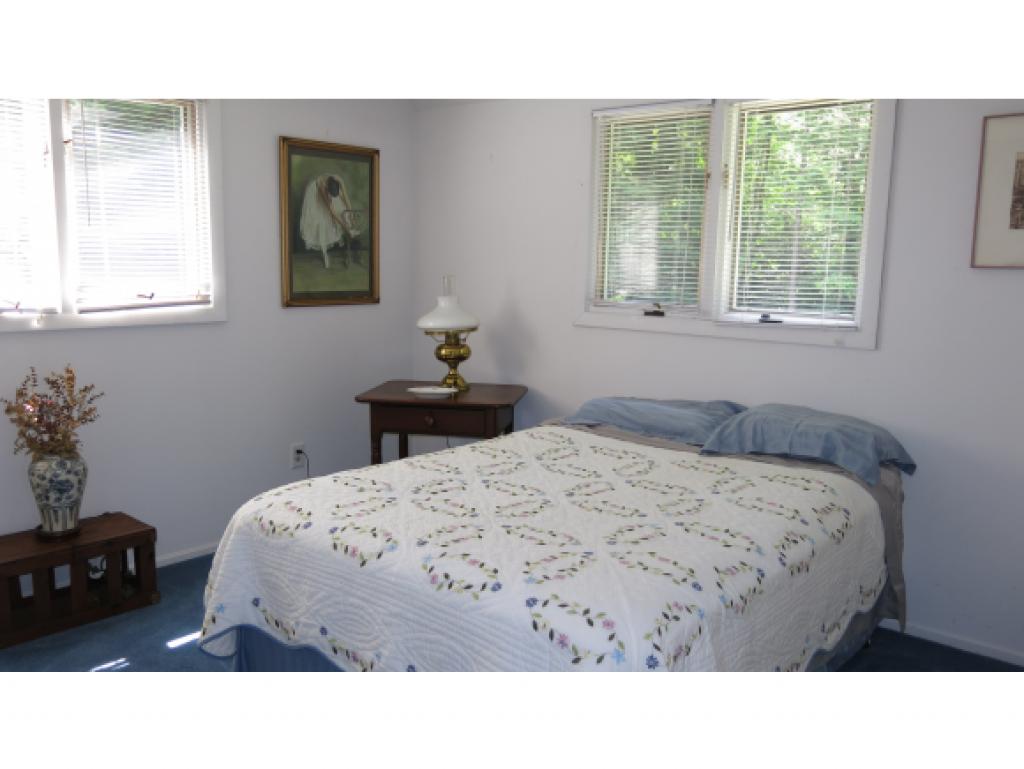 382 Dogford Road Hanover, NH 03750 - Photo 10 of 24