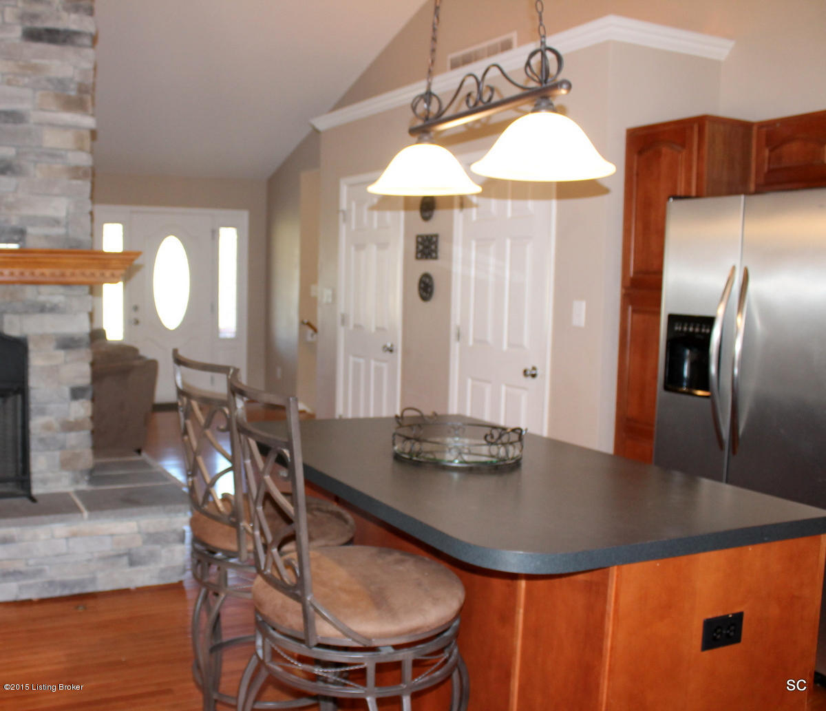 eatin kitchen breakfast bar