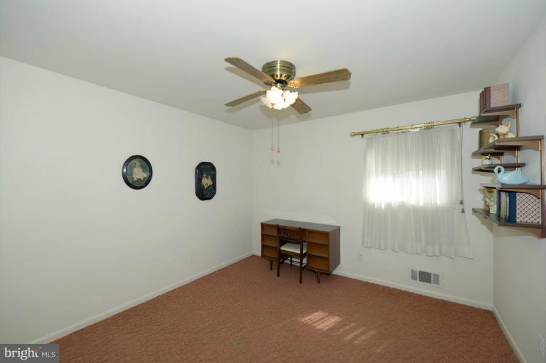 3708 Pinelea Road Baltimore, MD 21244 - Photo 2 of 21 Bedroom