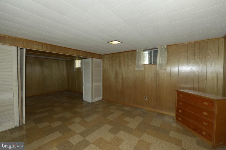 3708 Pinelea Road Baltimore, MD 21244 - Photo 18 of 21 Bedroom