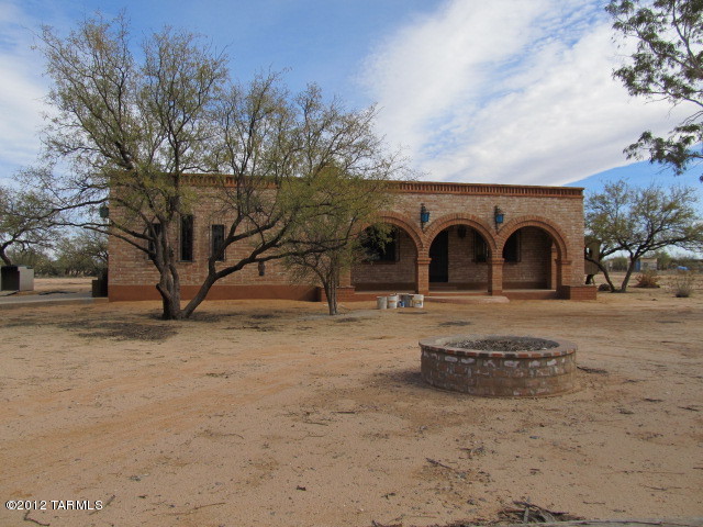 6335 South Marstellar Road Tucson, AZ 85735 - Photo 1 of 29 Gallery Image 1