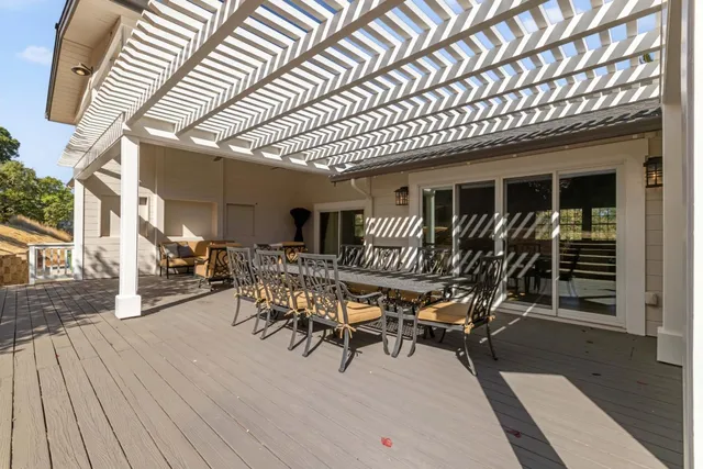 $2,695,000 | 16035 Oak Glen Avenue, Morgan Hill, CA 95037