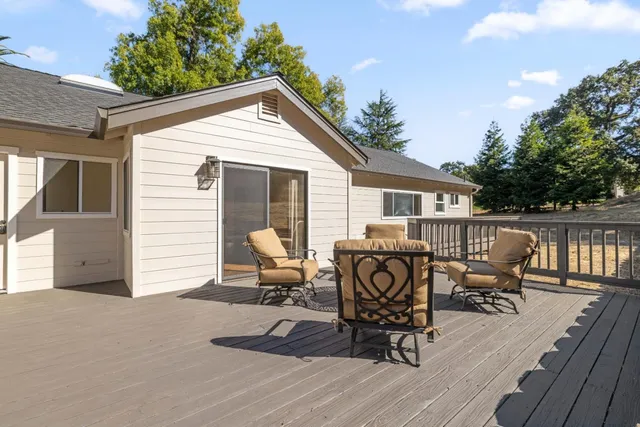 $2,695,000 | 16035 Oak Glen Avenue, Morgan Hill, CA 95037