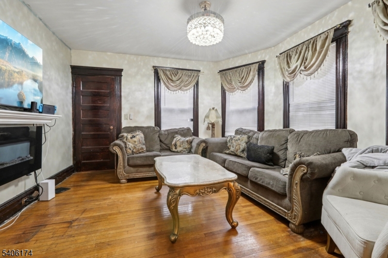 185 State Street Bloomfield, NJ 07003 - Photo 13 of 30