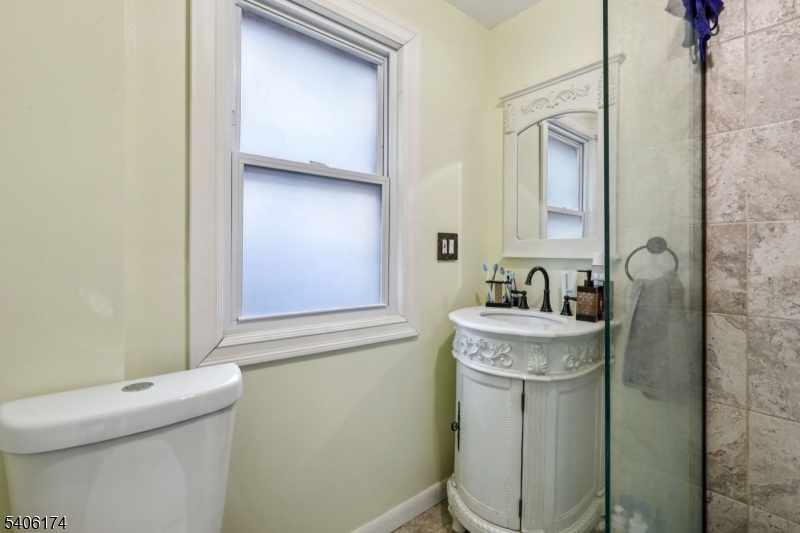 185 State Street Bloomfield, NJ 07003 - Photo 24 of 30