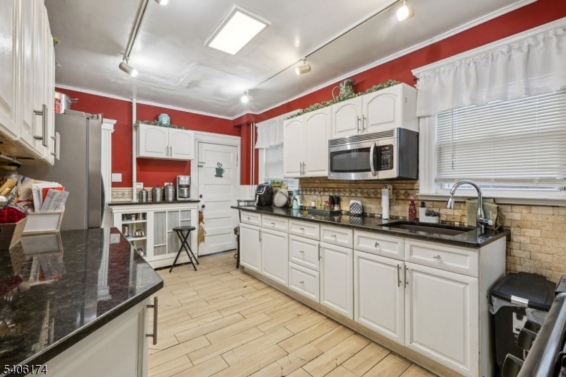 185 State Street Bloomfield, NJ 07003 - Photo 8 of 30