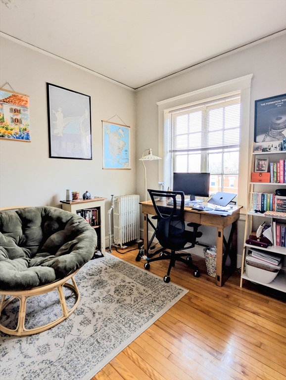 176 Winthrop Road, Unit 8 Brookline, MA 02445 - Photo 3 of 9
