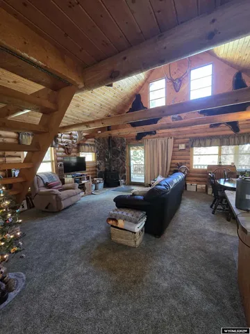 $750,500 | 44 Porcupine Drive, Dubois, WY 82513