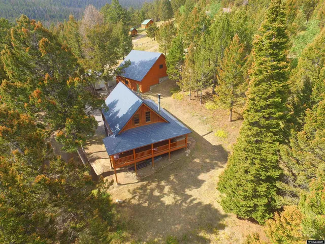 $750,500 | 44 Porcupine Drive, Dubois, WY 82513