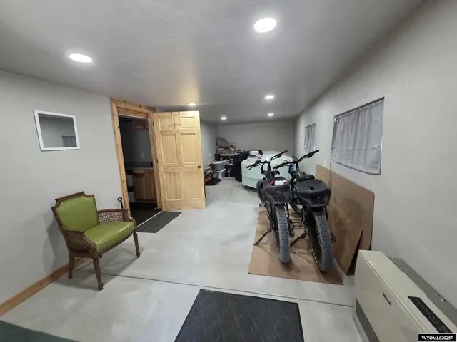 $750,500 | 44 Porcupine Drive, Dubois, WY 82513