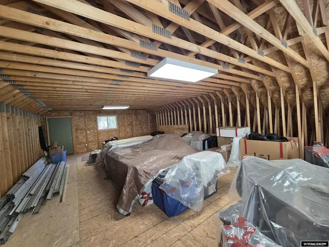 $750,500 | 44 Porcupine Drive, Dubois, WY 82513