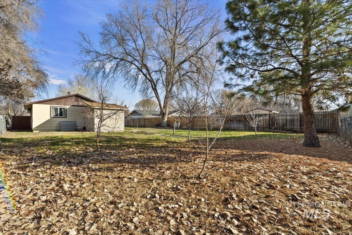 351 East 3rd Street Kuna, ID 83634 - Photo 38 of 42 View of fenced backyard