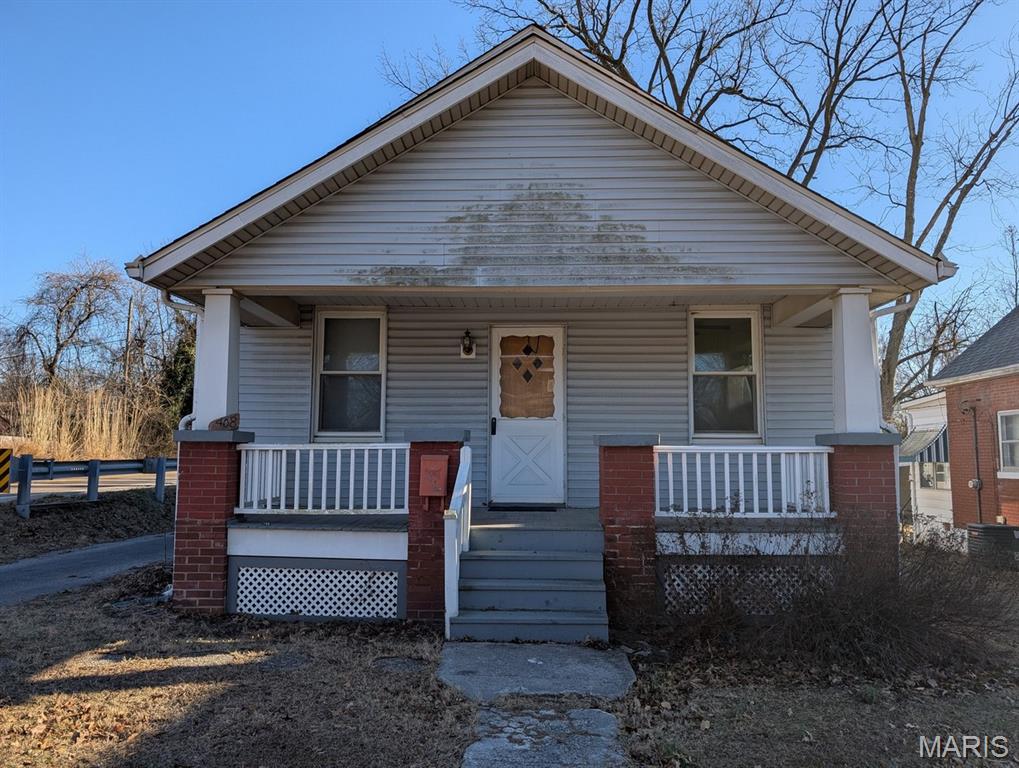 408 South 15th Street Belleville, IL 62220 - Photo 2 of 26