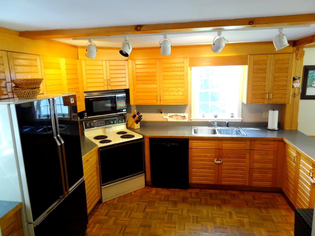67 Benjamin Drive Reading, VT 05062 - Photo 16 of 28 Gallery Image 16
