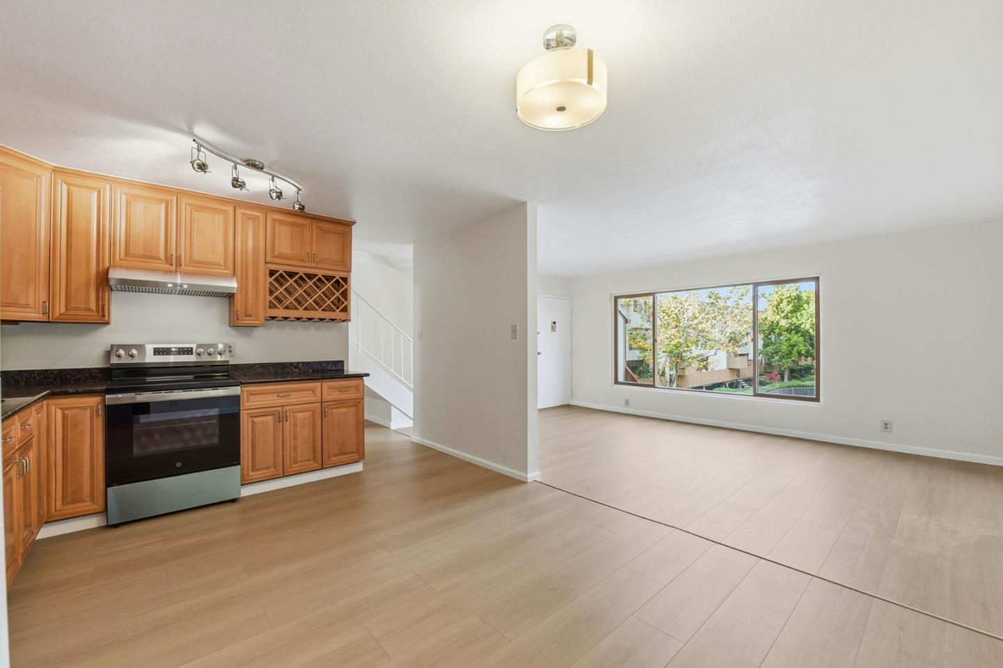 460 Auburn Way, Unit 5 San Jose, CA 95129 - Photo 14 of 38