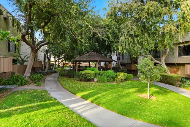 $598,000 | 460 Auburn Way, Unit 5, San Jose, CA 95129