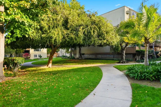 $598,000 | 460 Auburn Way, Unit 5, San Jose, CA 95129