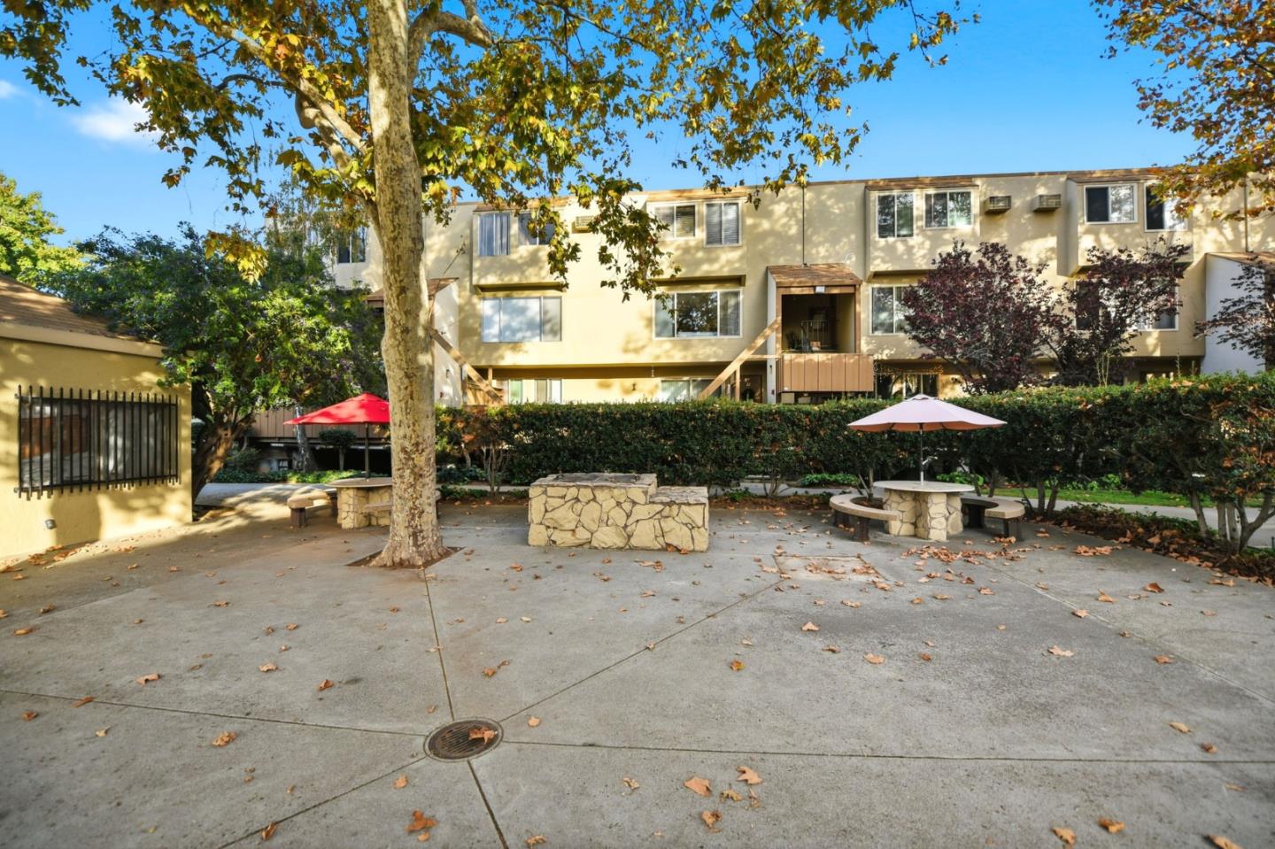 460 Auburn Way, Unit 5 San Jose, CA 95129 - Photo 34 of 38