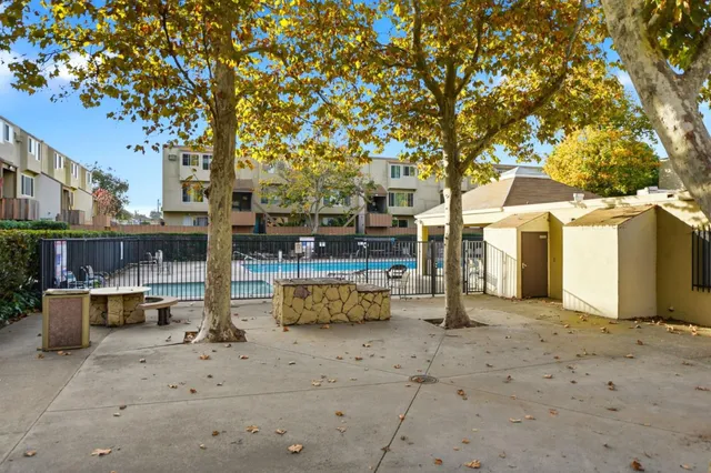 $598,000 | 460 Auburn Way, Unit 5, San Jose, CA 95129