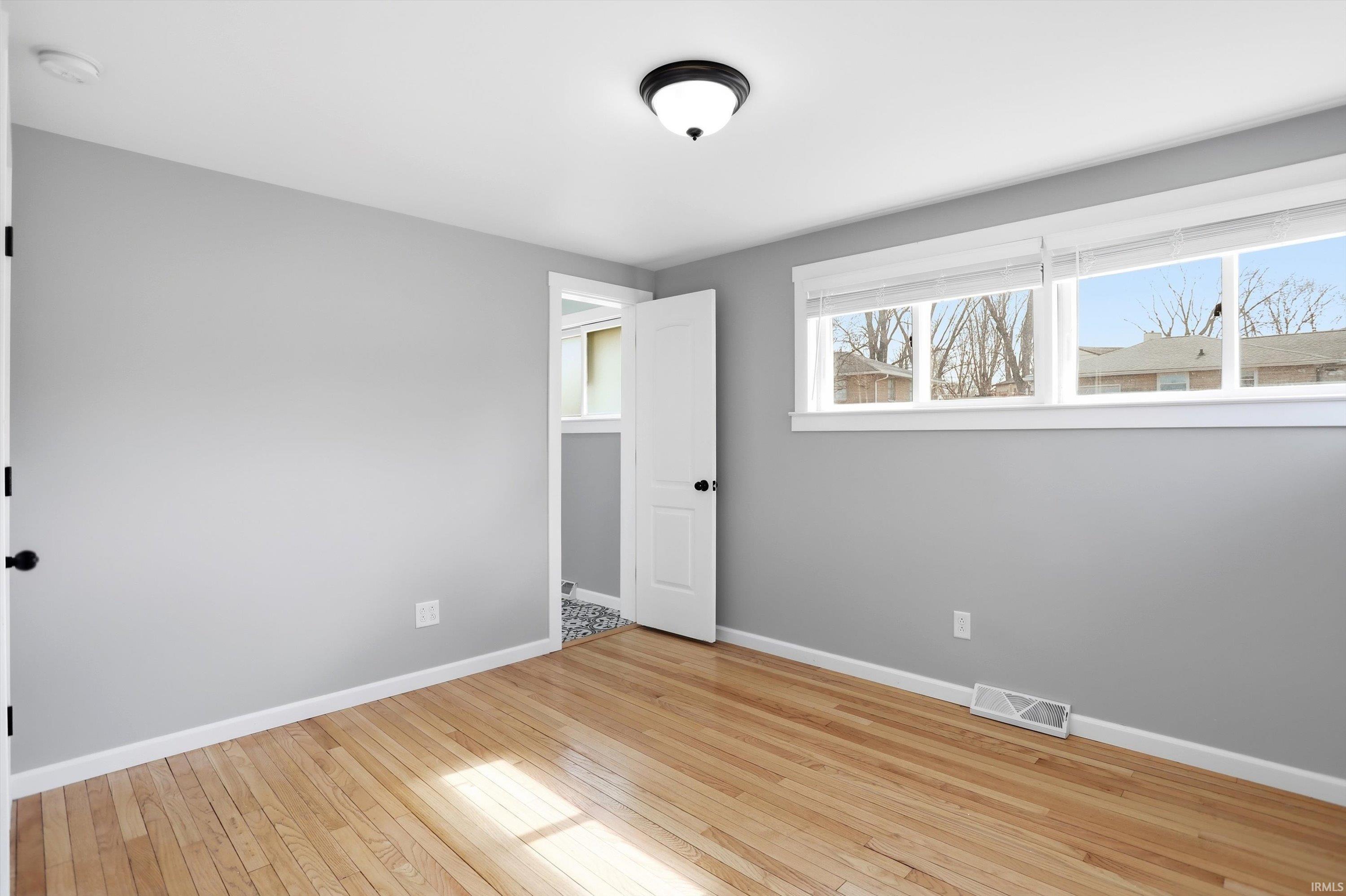 542 West Green Road Bloomington, IN 47403 - Photo 17 of 35