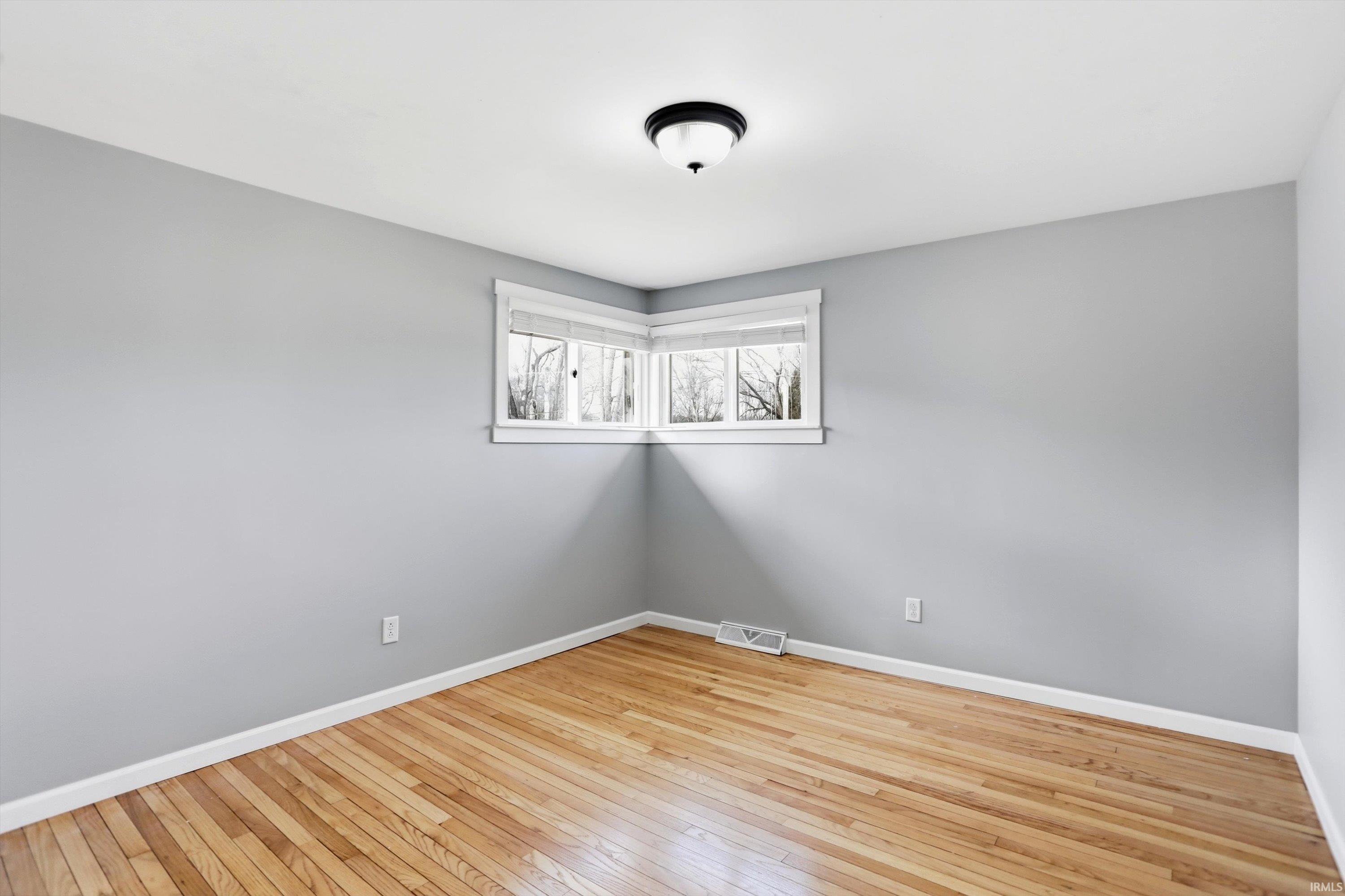 542 West Green Road Bloomington, IN 47403 - Photo 20 of 35
