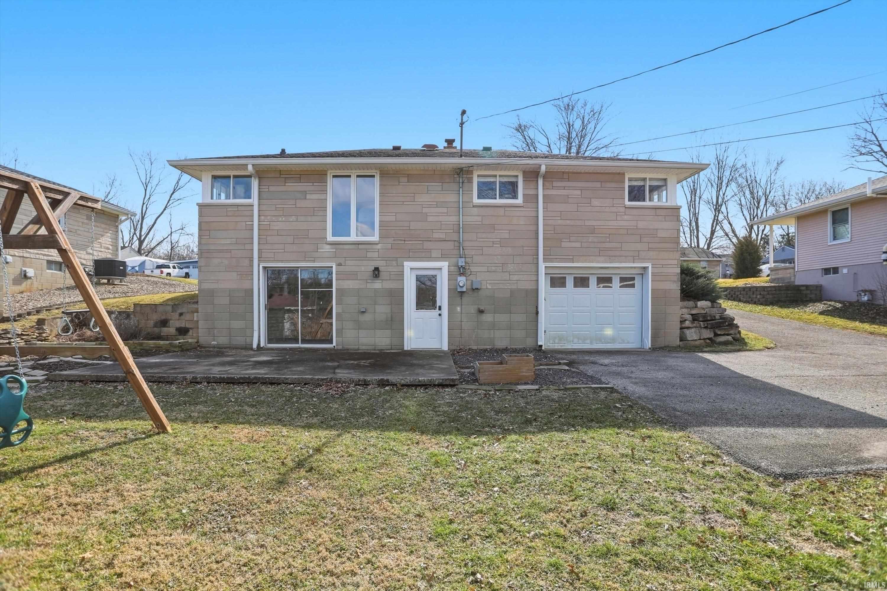 542 West Green Road Bloomington, IN 47403 - Photo 31 of 35