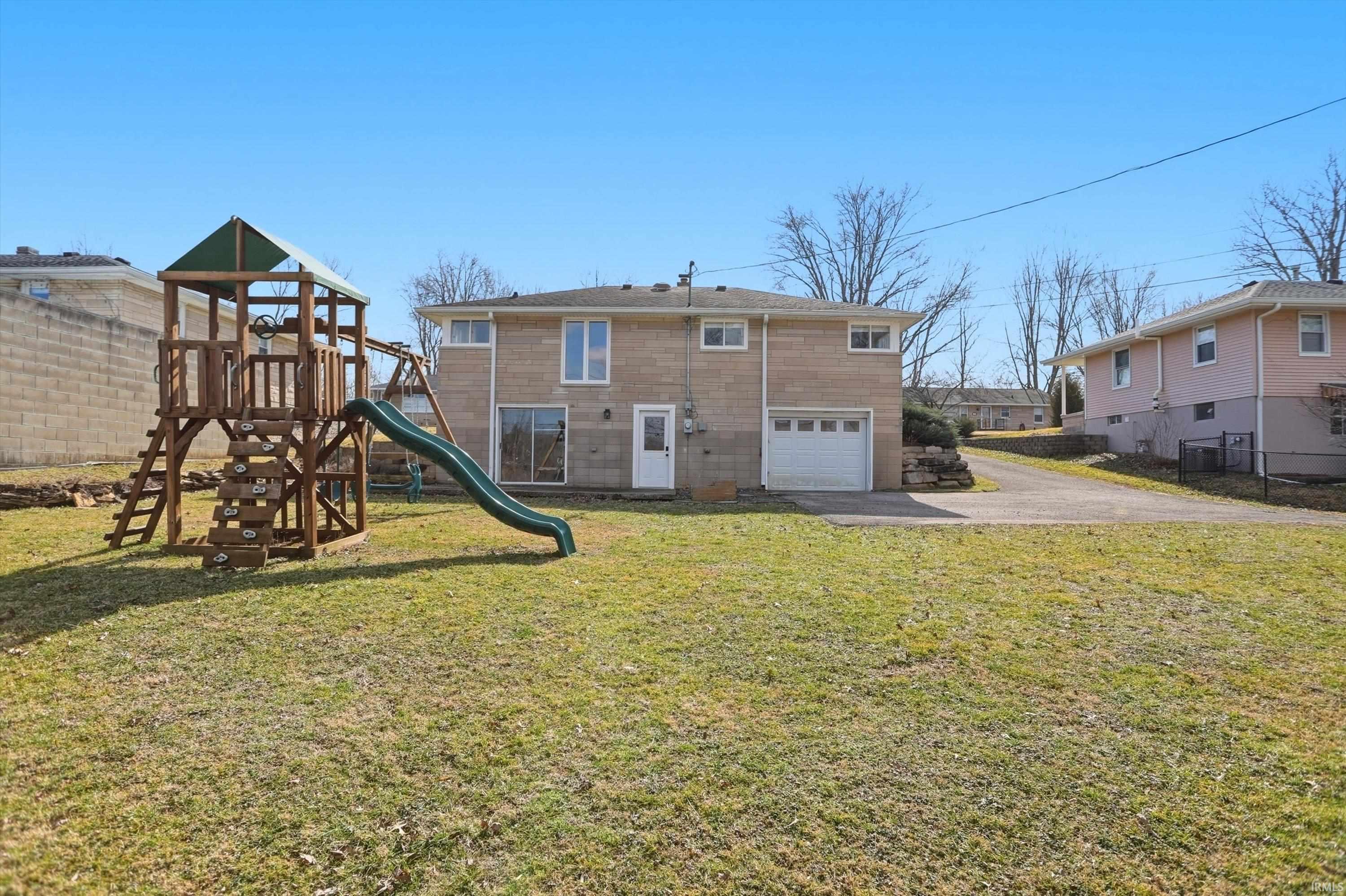542 West Green Road Bloomington, IN 47403 - Photo 34 of 35