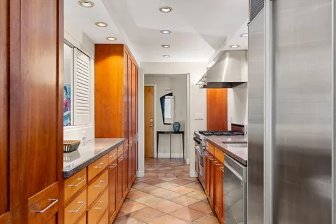 $1,650,000 | 497-499 Mt Auburn Street, Cambridge, MA 02138
