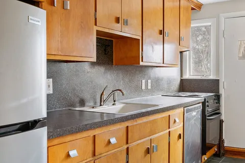 $1,650,000 | 497-499 Mt Auburn Street, Cambridge, MA 02138