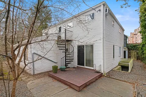 $1,650,000 | 497-499 Mt Auburn Street, Cambridge, MA 02138