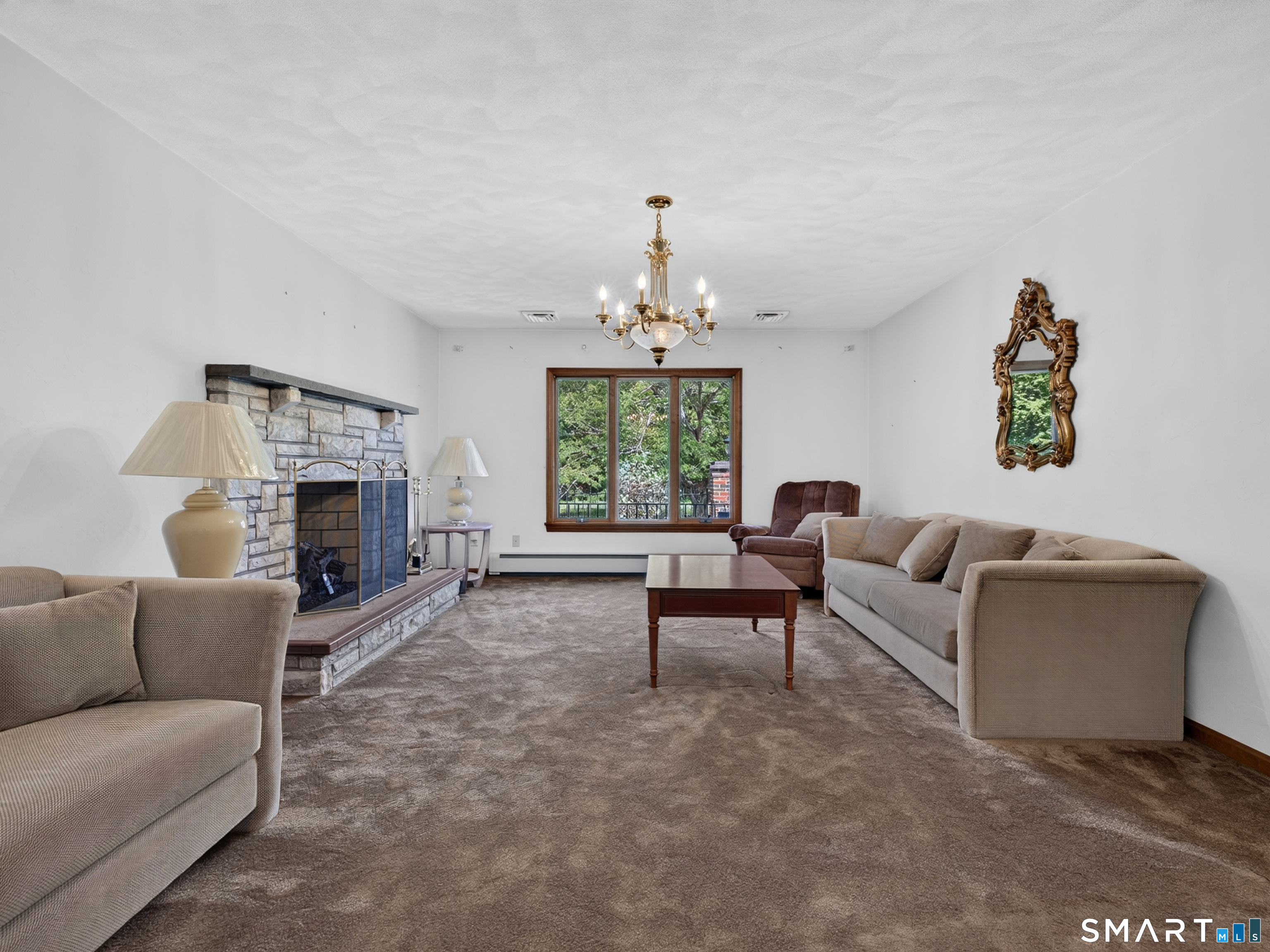 475 Meridian St Extension Groton, CT 06340 - Photo 10 of 40