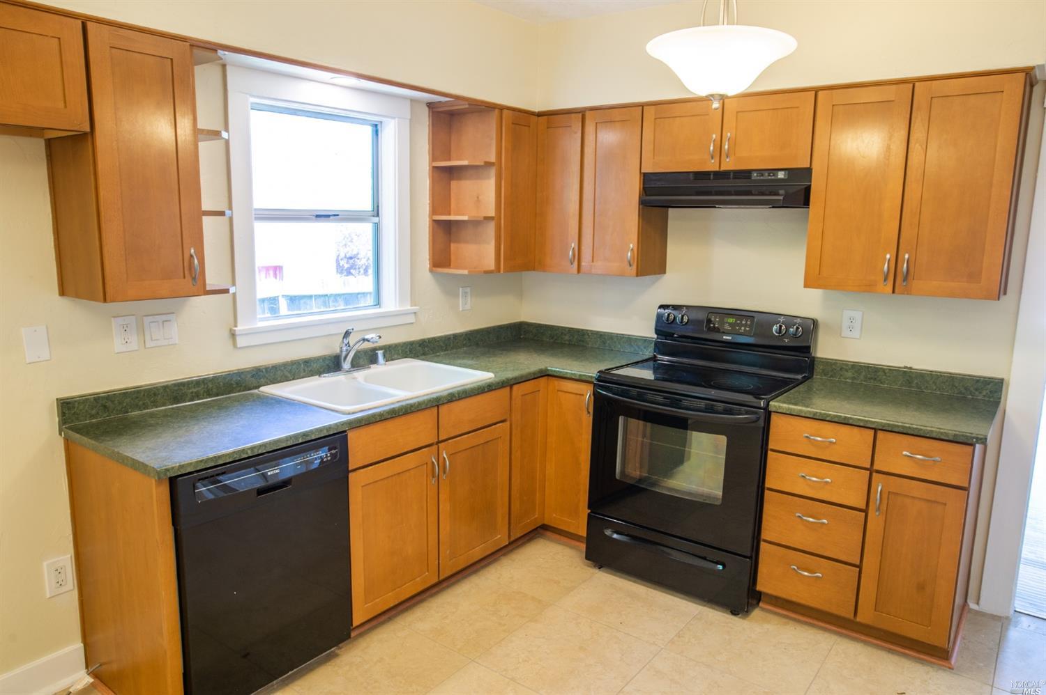 230 South 3rd Street Rio Vista, CA 94571 - Photo 11 of 27