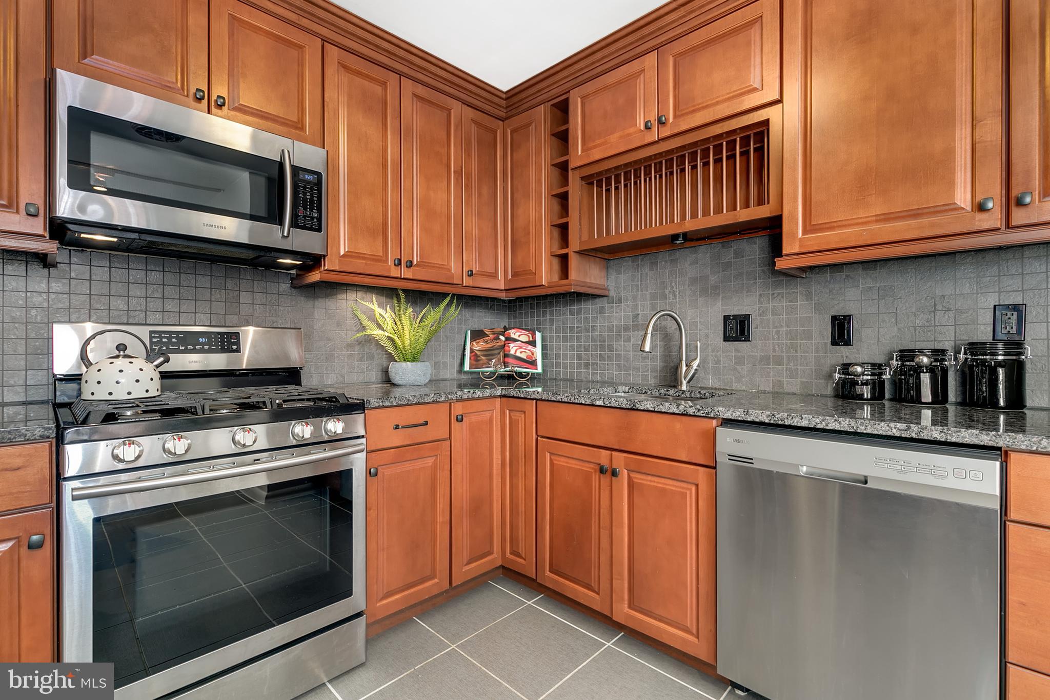 2400 41st Street Northwest, Unit 515 Washington, DC 20007 - Photo 12 of 23
