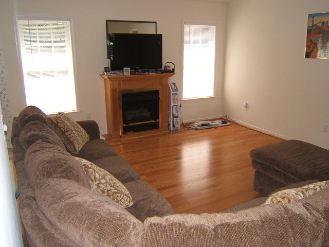 281 Eagle Ridge Roanoke, VA 24012 - Photo 3 of 24 Living Room