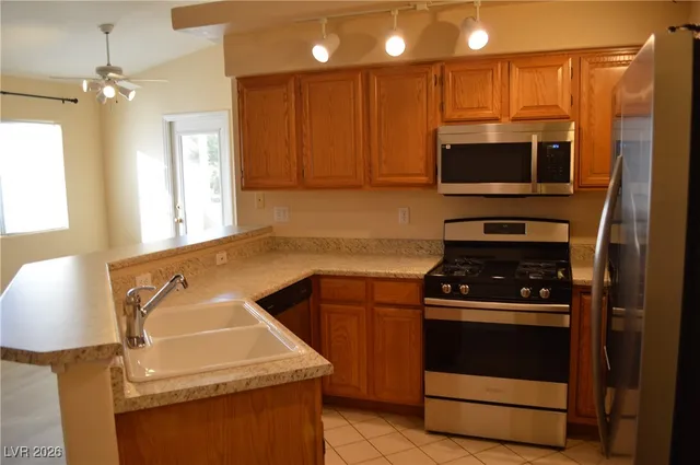 $1,450 | 1514 Jenny Linn Drive, Henderson, NV 89014