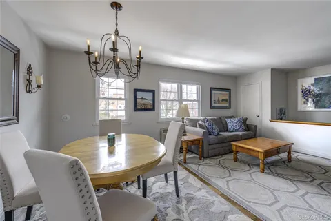 $2,800 | 1 Anchorage Lane, Unit 2B, Oyster Bay, NY 11771
