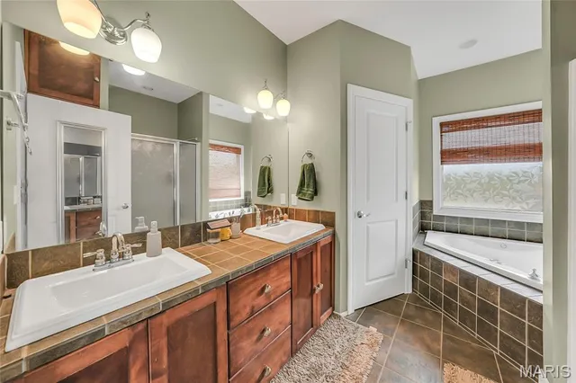 $1,480,000 | 3705 Widgeon Wood Way, Jefferson City, MO 65109