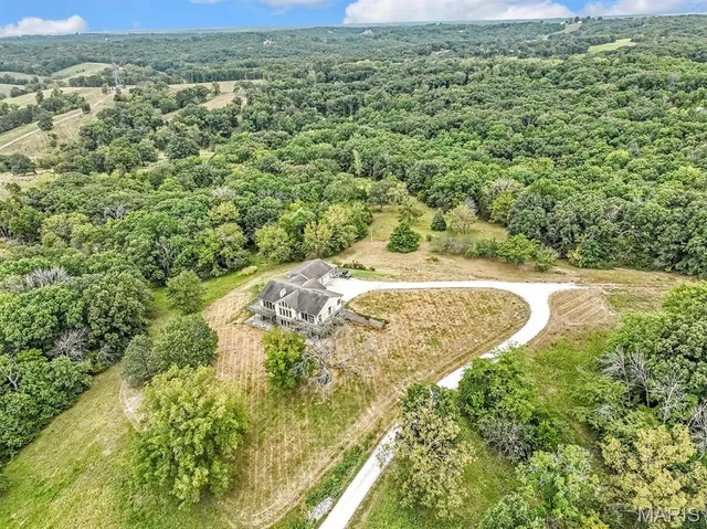 $1,480,000 | 3705 Widgeon Wood Way, Jefferson City, MO 65109