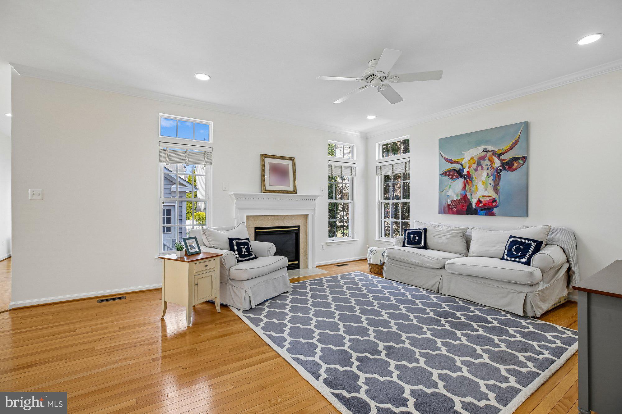 1379 Main Street Gaithersburg, MD 20878 - Photo 12 of 70 Family Room